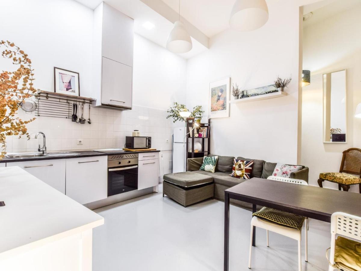 Apartamento En Lavapies De Estilo Industrial Para 5 Personas Apartamento Madri